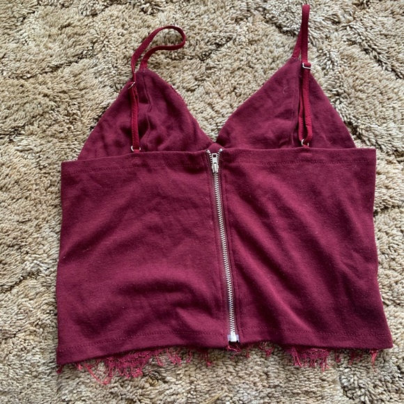 Maroon lace top - Picture 2 of 3